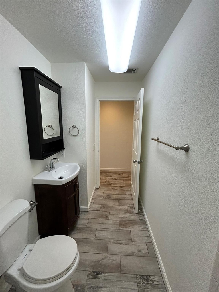 6512 Linda Ln - Photo 8