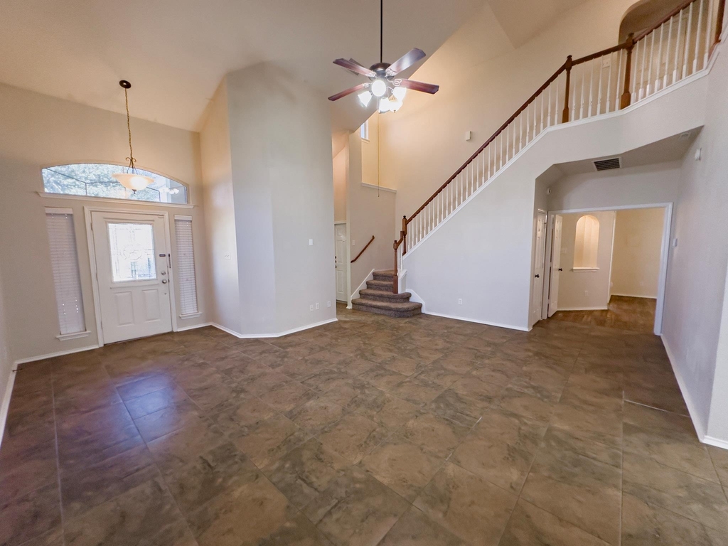 320 Peanut Dr - Photo 0