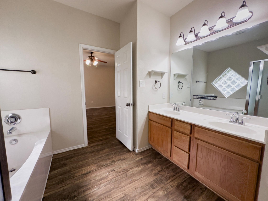 320 Peanut Dr - Photo 8