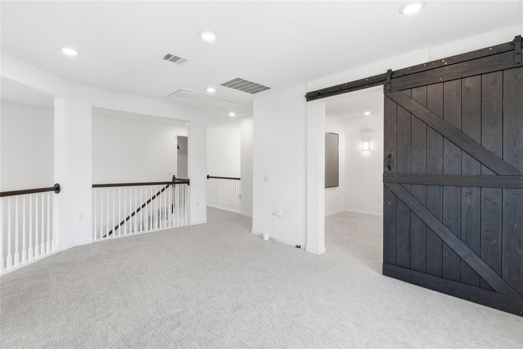 7220 Poulain Dr - Photo 26