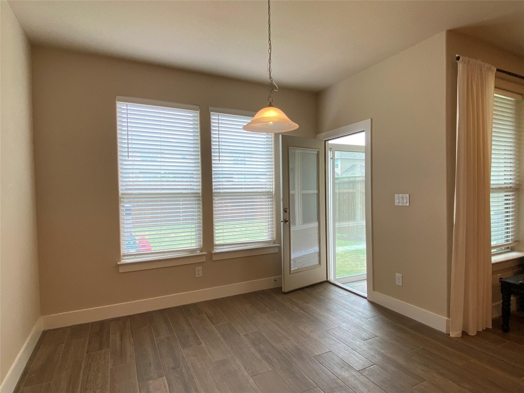 351 Madison Oaks Ave - Photo 9