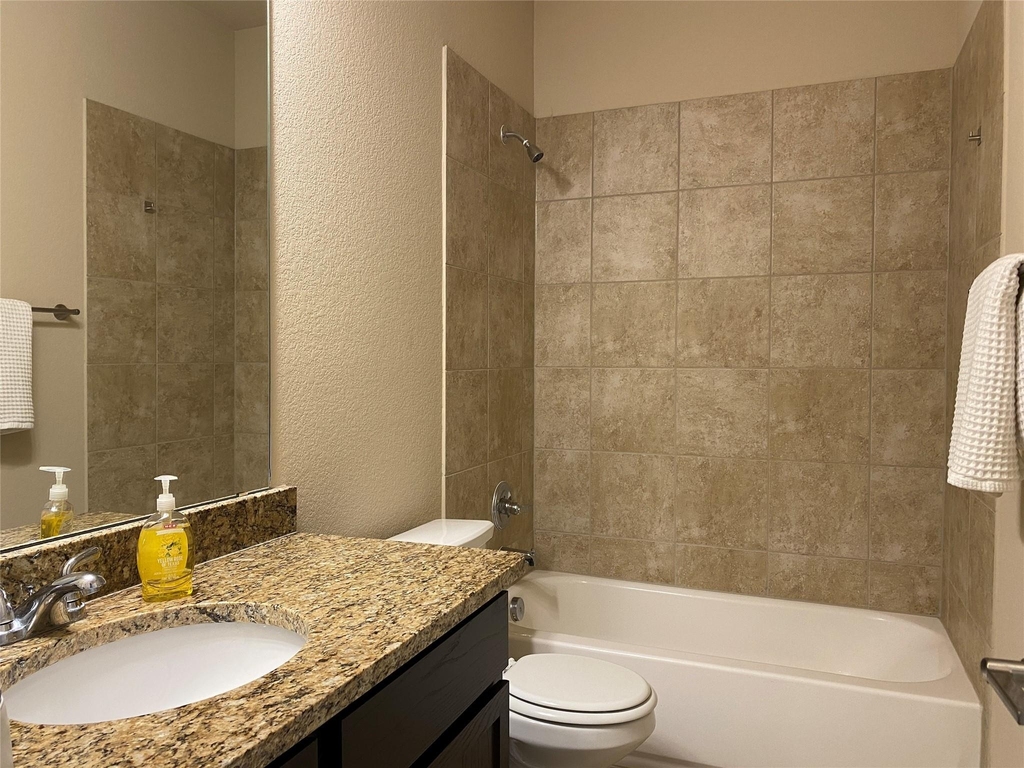 351 Madison Oaks Ave - Photo 7