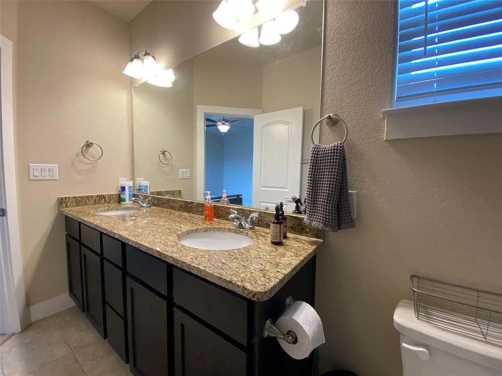 351 Madison Oaks Ave - Photo 6