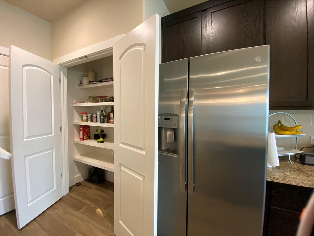 351 Madison Oaks Ave - Photo 8