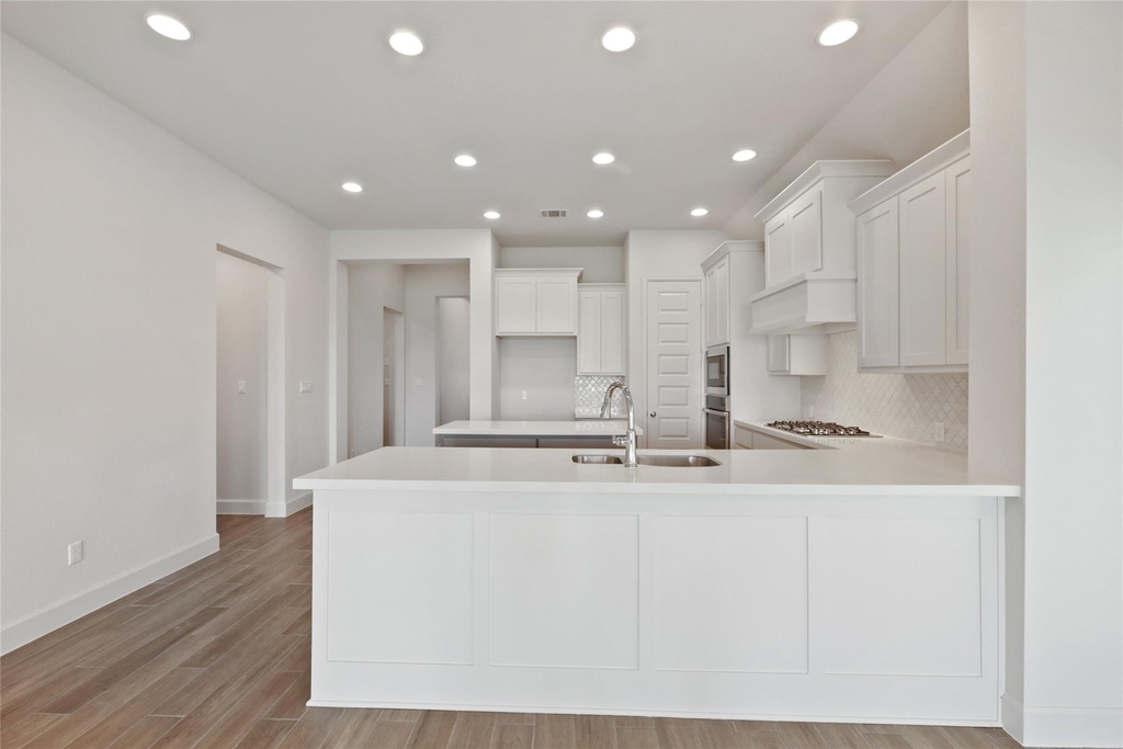 127 Plumbago Loop - Photo 6