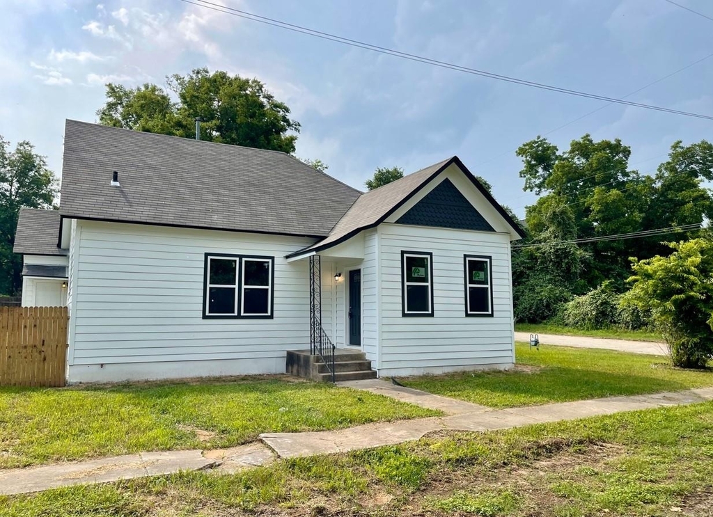 806 Central Ave - Photo 18