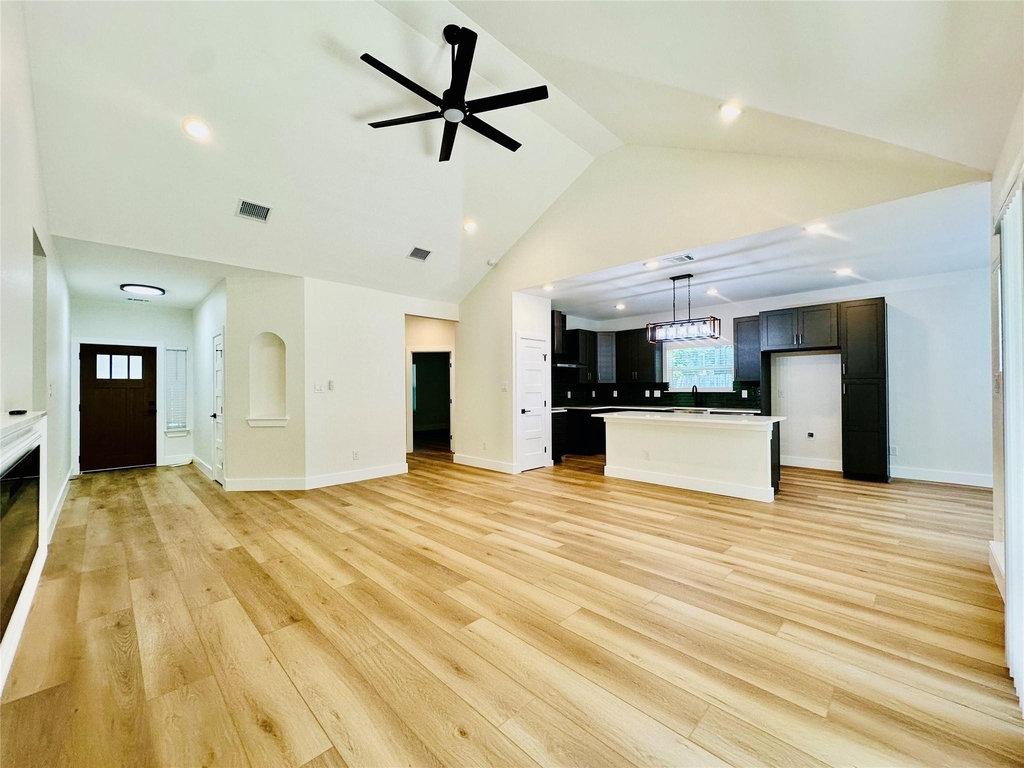 15113 N Flamingo Dr - Photo 1