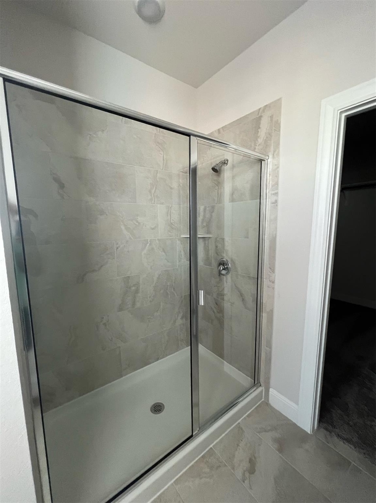 15501 Ellinger Dr - Photo 11