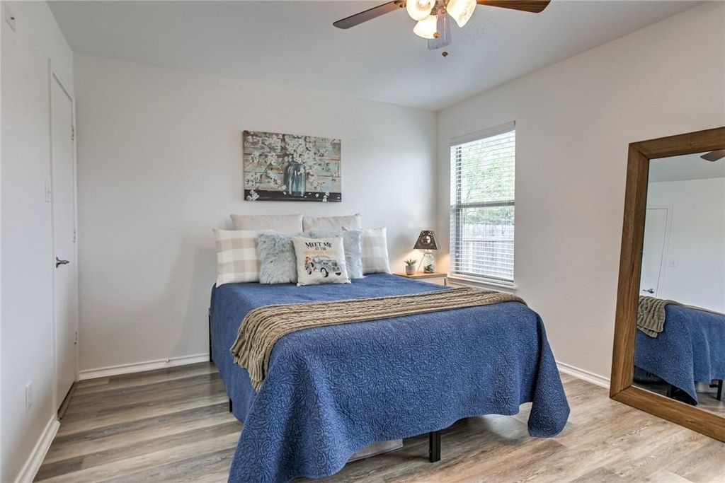 2322 Kuykendall Dr - Photo 16