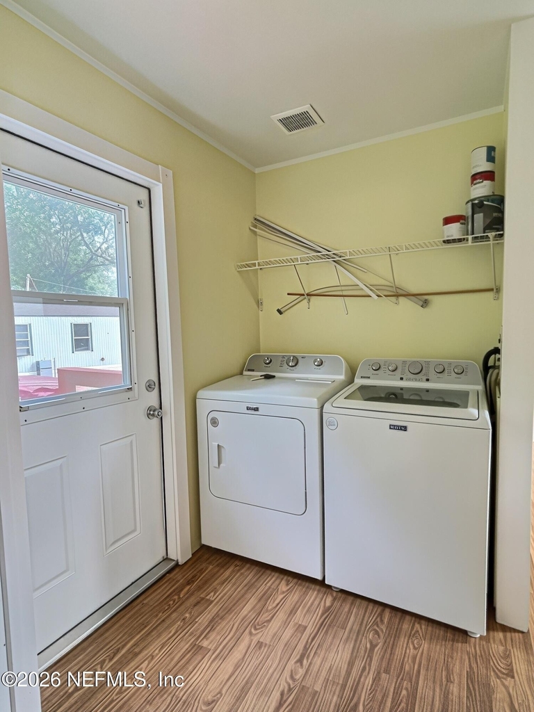 467 Olive Circle - Photo 8