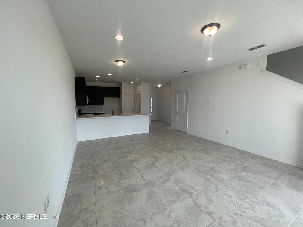40 Pinebury Lane - Photo 3