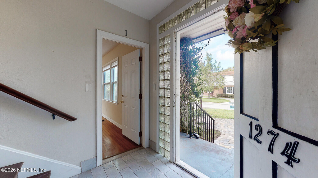 1274 Belmont Terrace - Photo 2