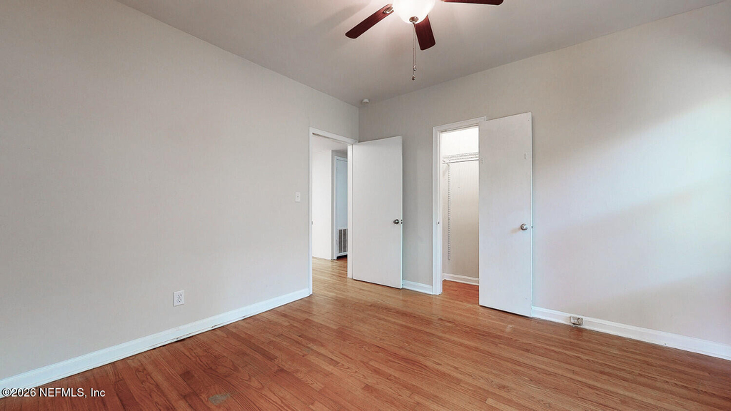 1274 Belmont Terrace - Photo 11