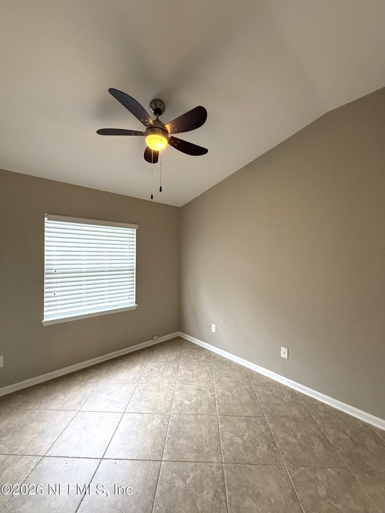 2798 Lantana Lakes Drive W - Photo 10