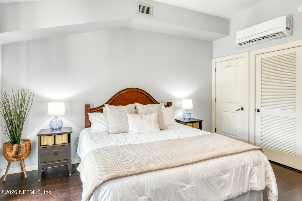 955 Registry Boulevard - Photo 11