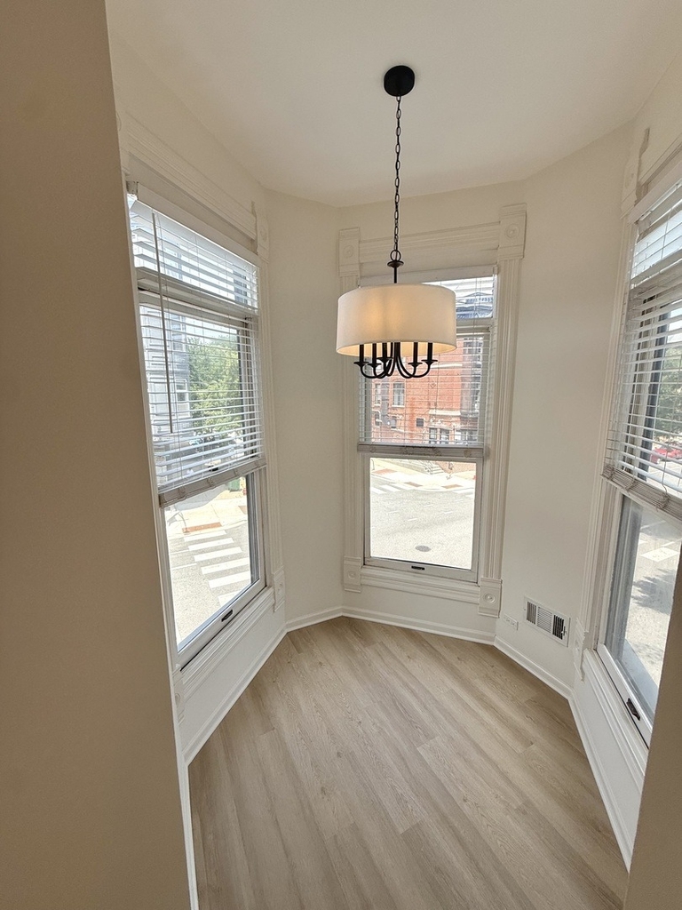 937 W Armitage Avenue - Photo 5
