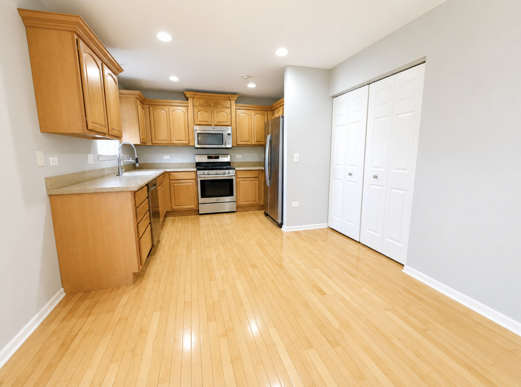 3131 Saganashkee Lane - Photo 2