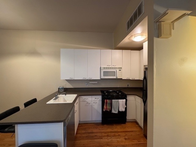 616 N Paulina Street - Photo 6