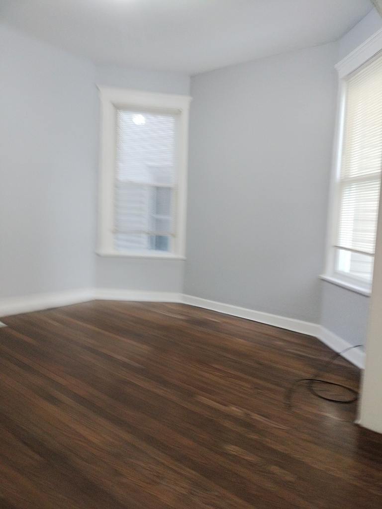 6719 S Sangamon Street - Photo 2