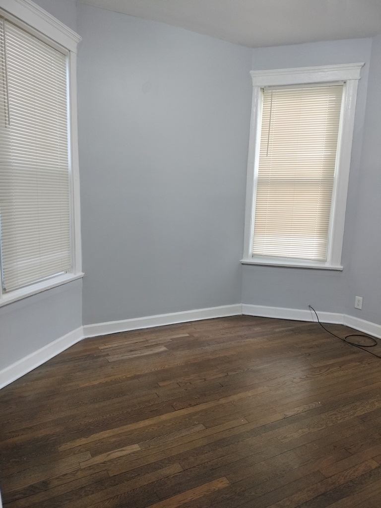 6719 S Sangamon Street - Photo 10