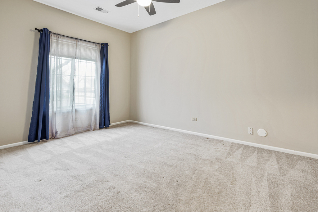 1665 Commodore Court - Photo 22