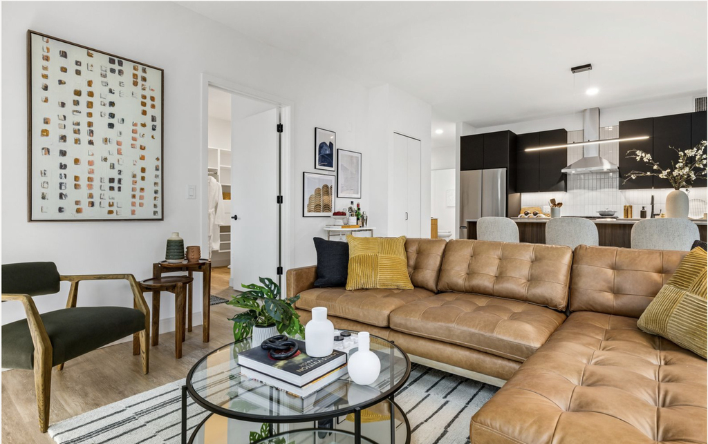 218 E Grand Avenue - Photo 1