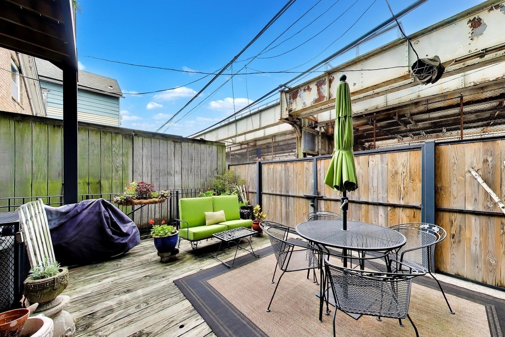 1840 N Bissell Street - Photo 12