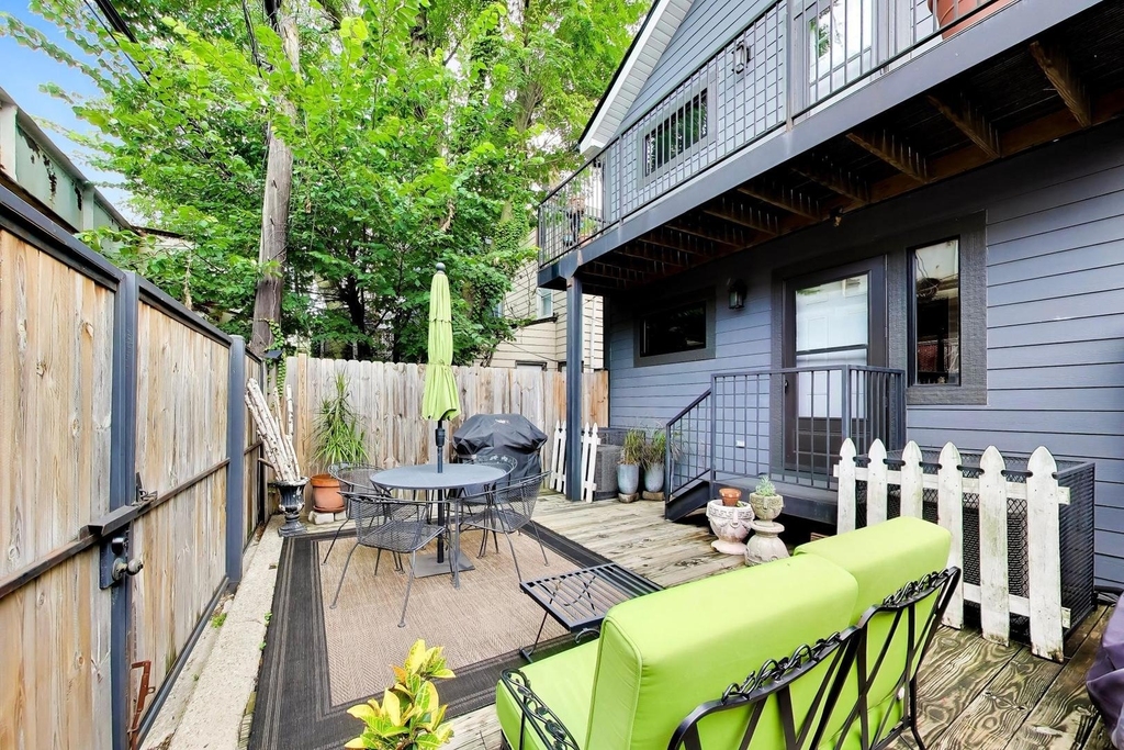 1840 N Bissell Street - Photo 13