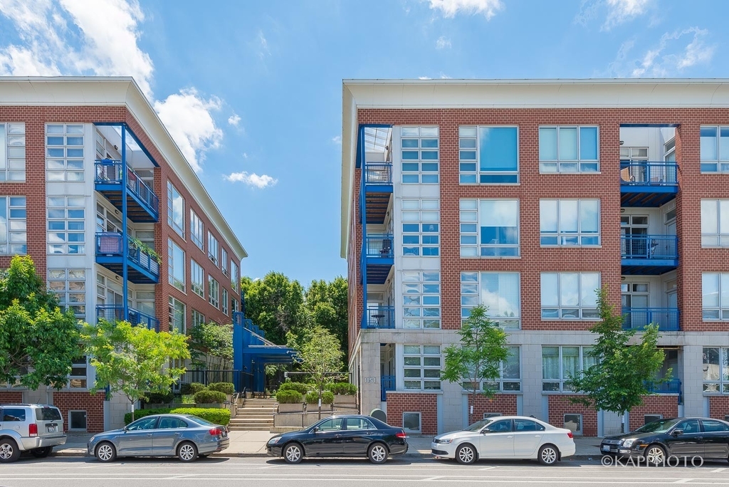 1151 W Washington Boulevard - Photo 2