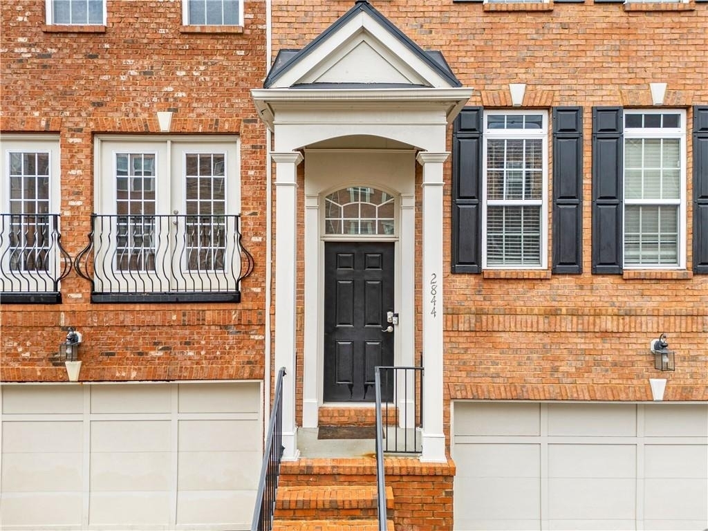 2844 Loftview Square - Photo 2