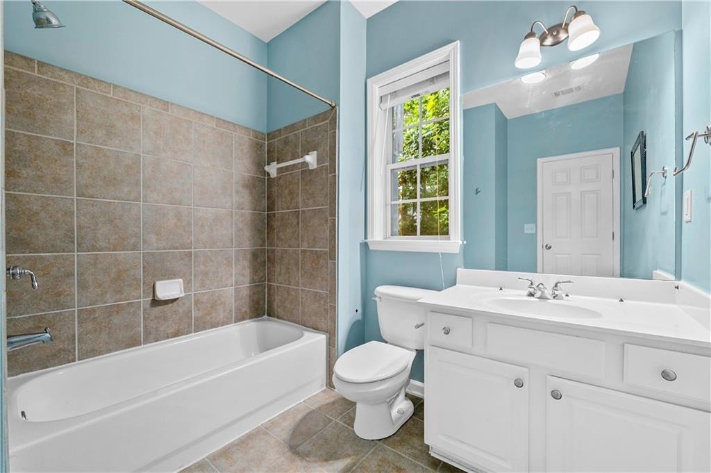 2844 Loftview Square - Photo 37