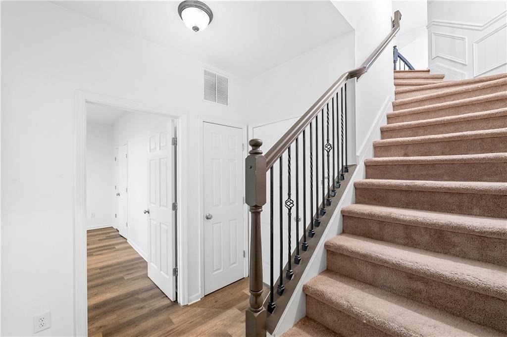 2844 Loftview Square - Photo 33
