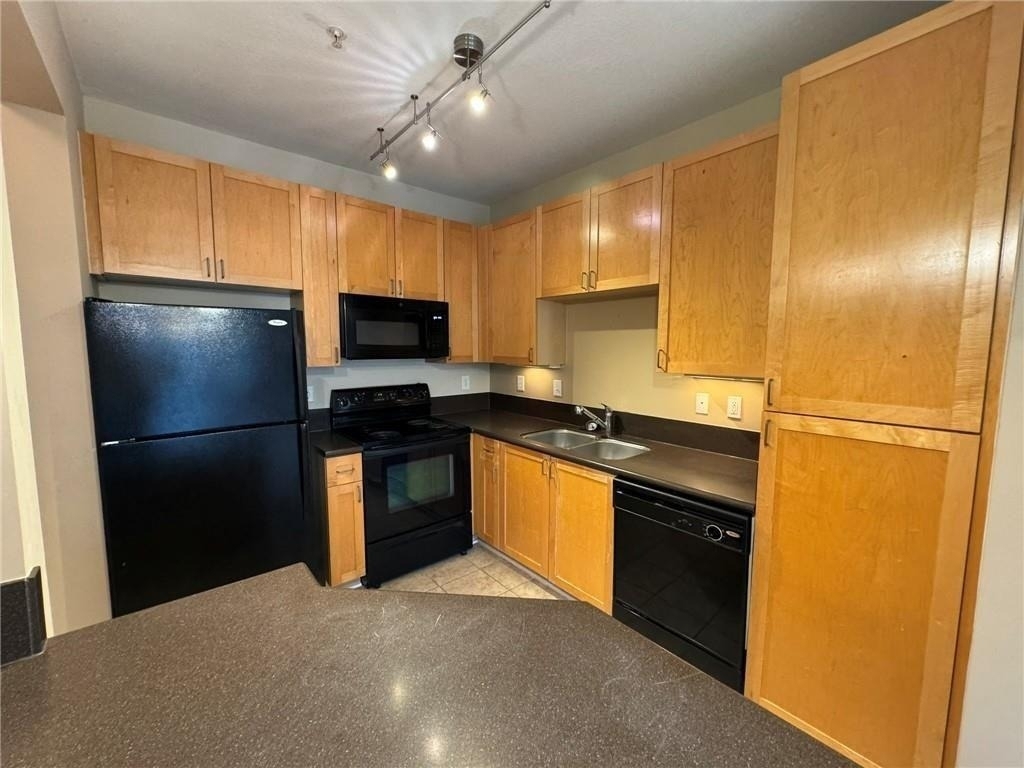 400 17th Nw - Photo 7