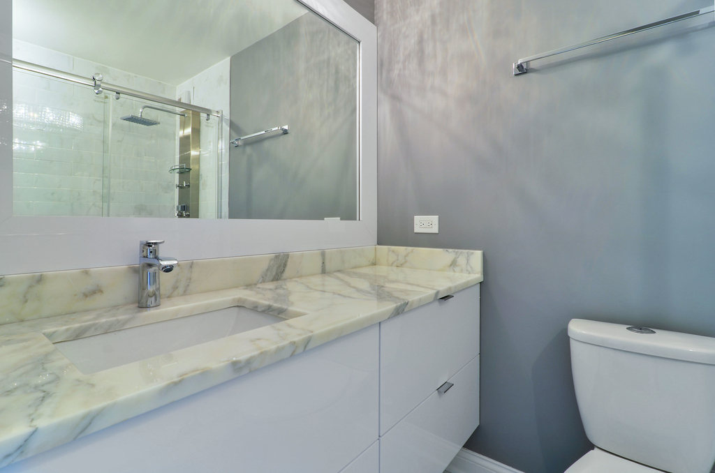 405 N Wabash Avenue - Photo 9