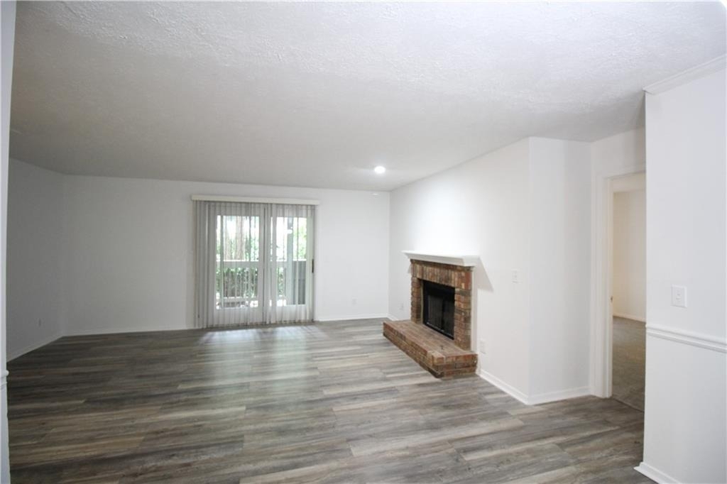 204 Warm Springs Circle - Photo 2