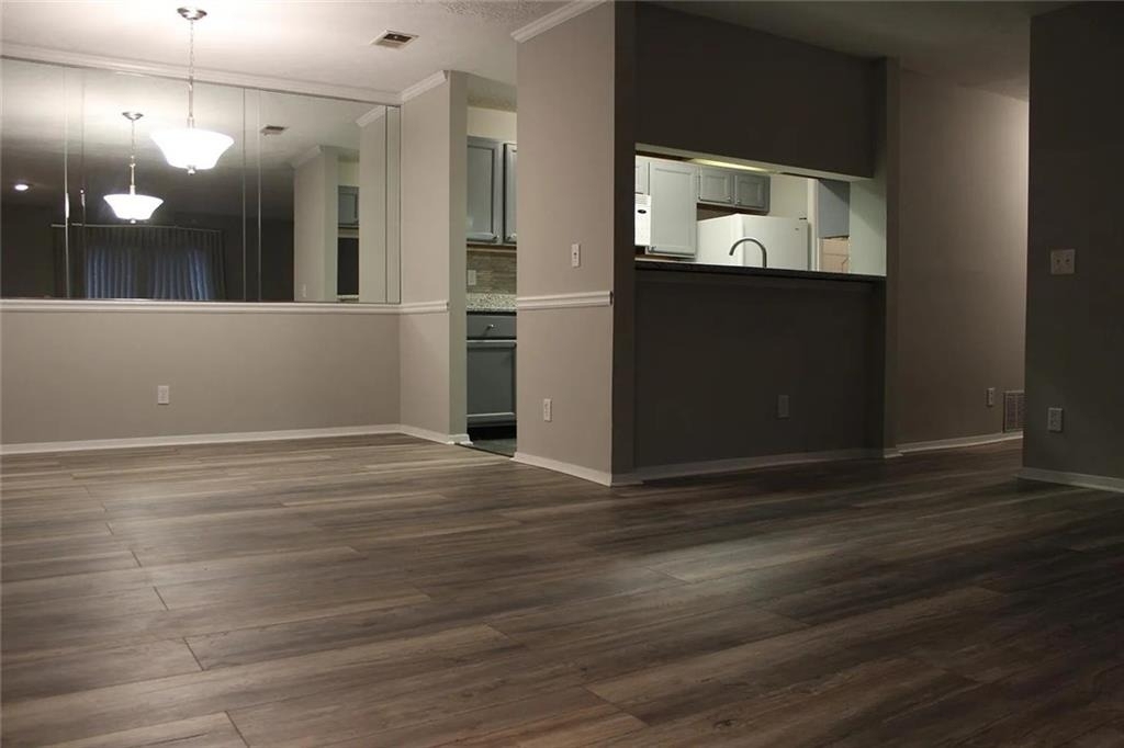 204 Warm Springs Circle - Photo 9