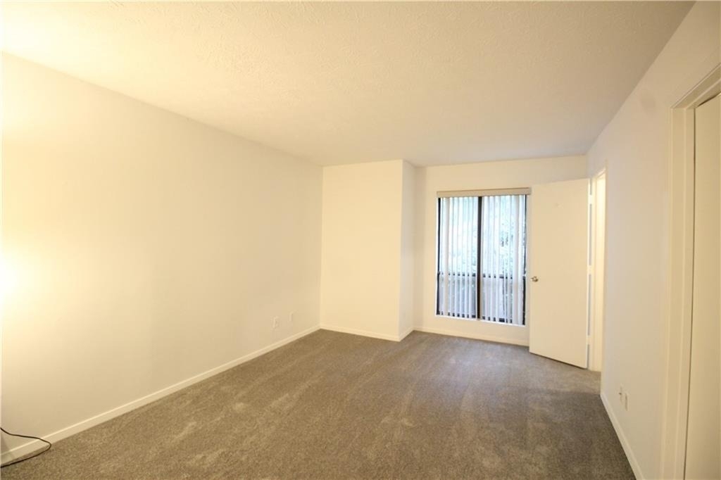204 Warm Springs Circle - Photo 11
