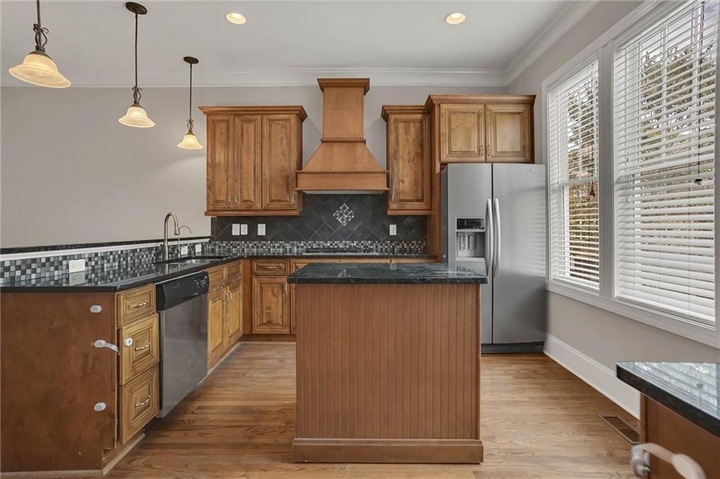 3026 Eltham Place - Photo 5