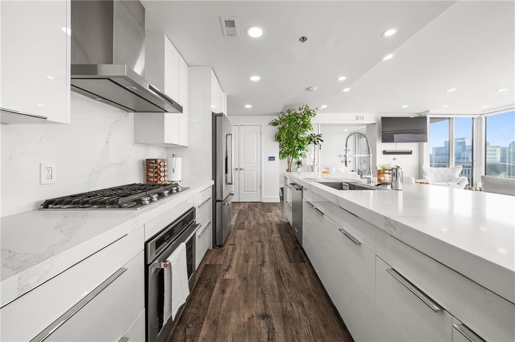 3338 Peachtree Road - Photo 5