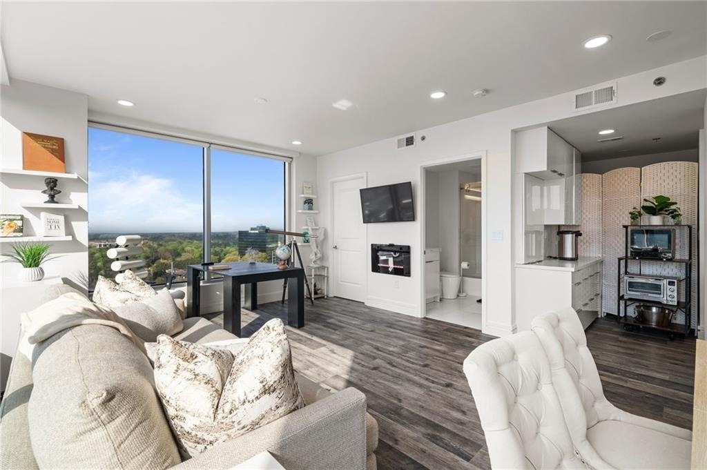 3338 Peachtree Road - Photo 15