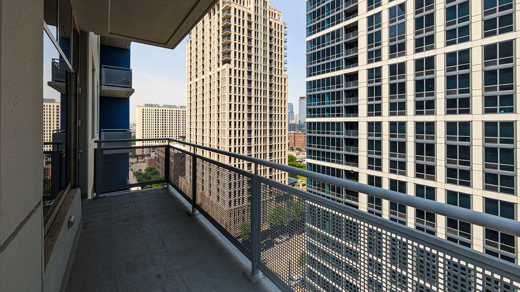 1305 S Michigan Avenue - Photo 12