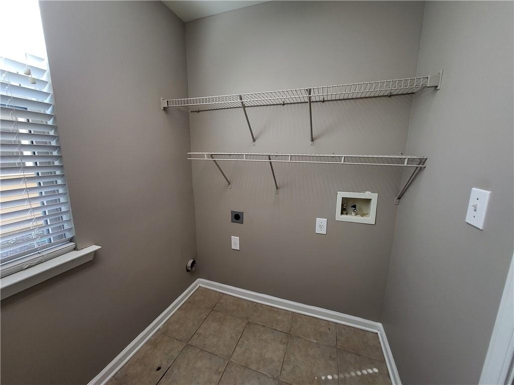 915 Silver Lake Drive - Photo 14