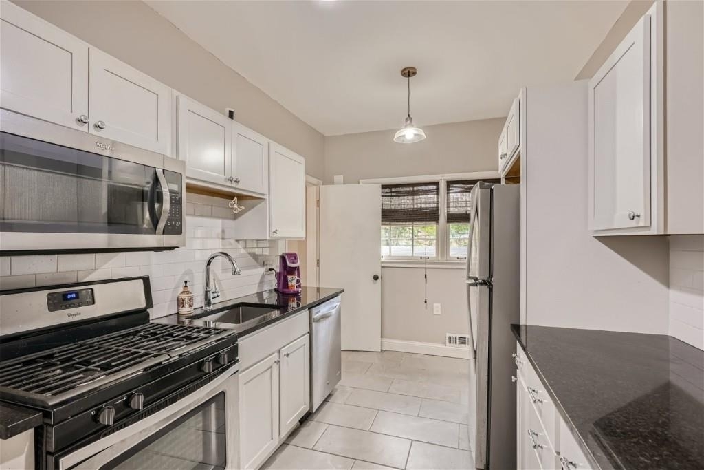 3685 Cantrell Road Ne - Photo 6
