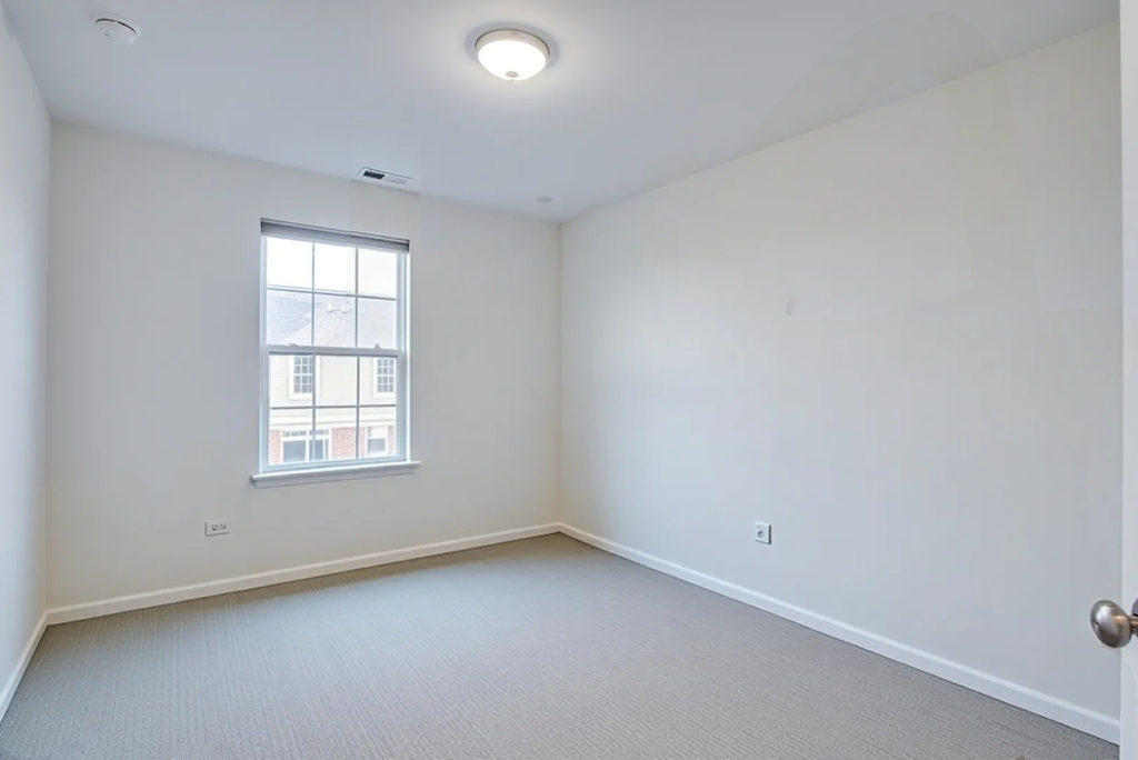 4477 Monroe Court - Photo 16