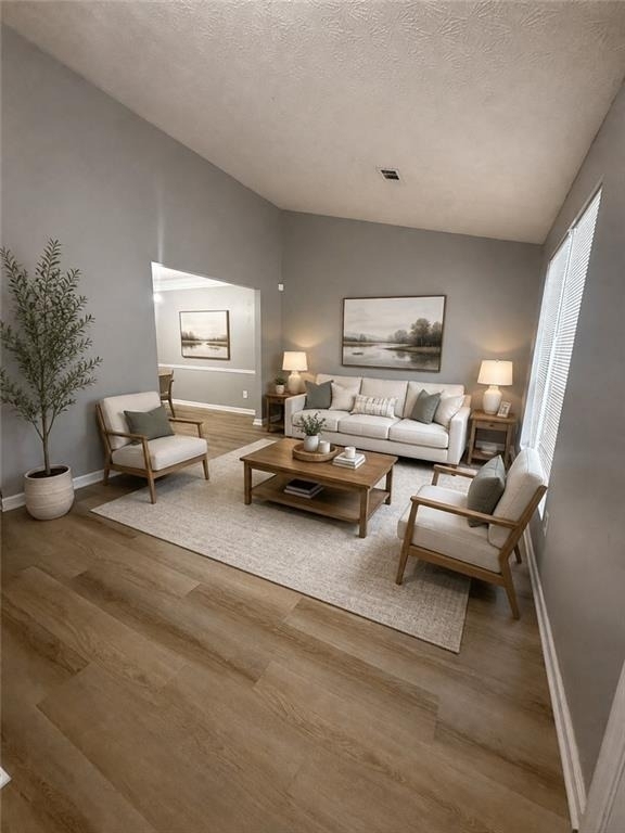 1579 Picadilly Court Ne - Photo 2