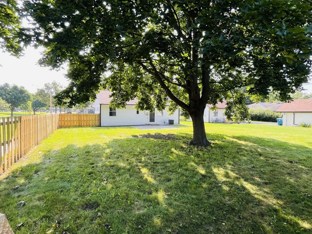 318 N Owen Street - Photo 11