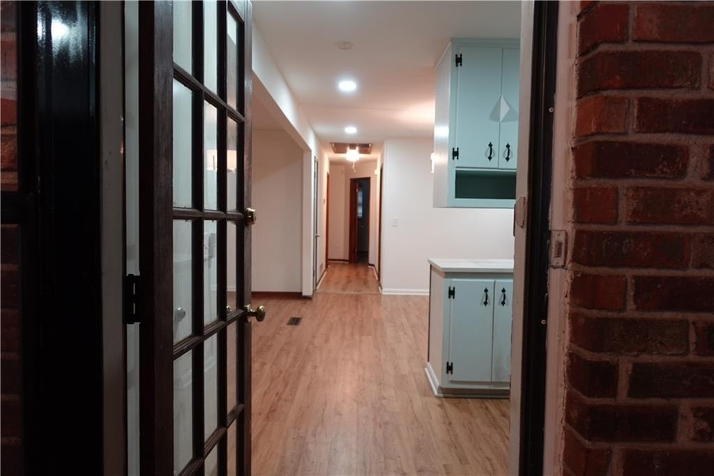 186 Zelma Street Sw - Photo 2