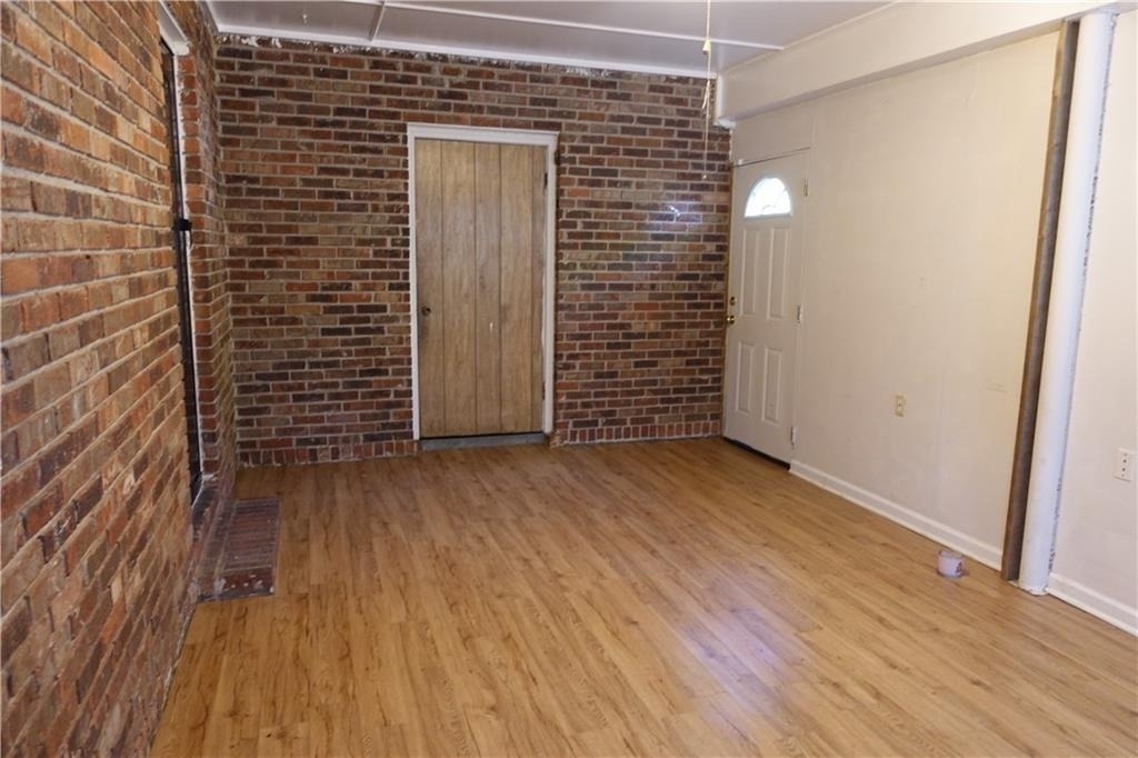 186 Zelma Street Sw - Photo 3
