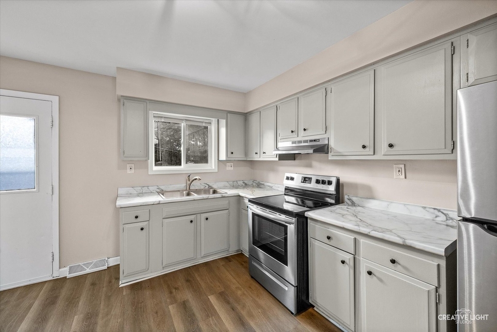 1706 Willow Street - Photo 8