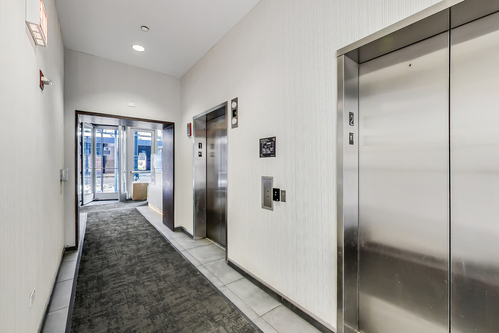 8 E Randolph Street - Photo 5